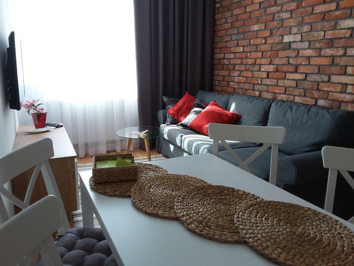 Central Apartments Rajska Gdansk Bagian luar foto