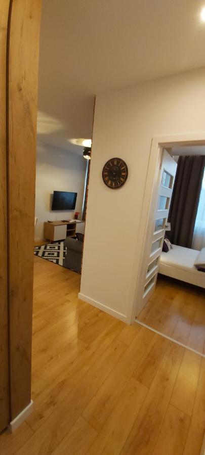 Central Apartments Rajska Gdansk Bagian luar foto